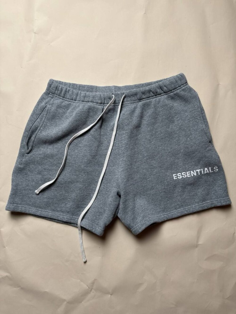 Fear of God Essentials Unisex M Gray Used Sweat Shorts